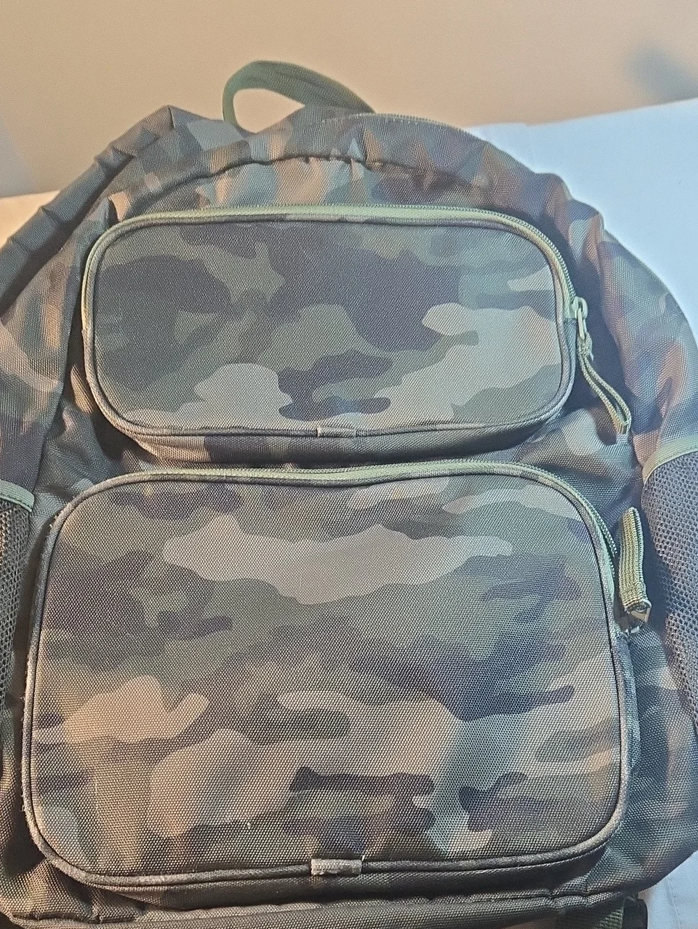 JanSport  Tan & Olive Green Backpack - Durable Everyday